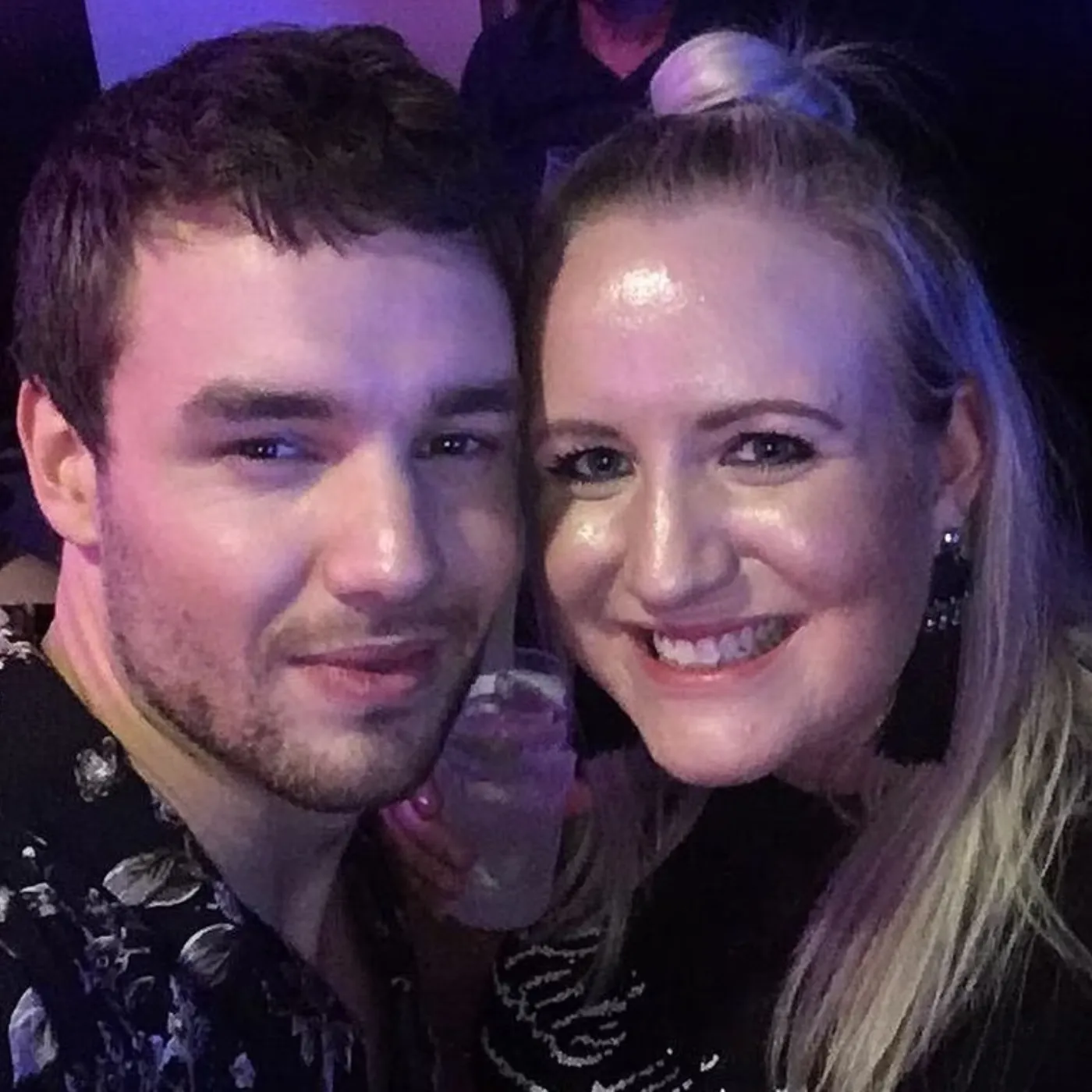 image_69f09e5f01770 Nicola Payne Makes a Surprise Appearance at Louis Tomlinson's Show — Touching Message Regarding Liam Payne Causes a Stir Among Fans!