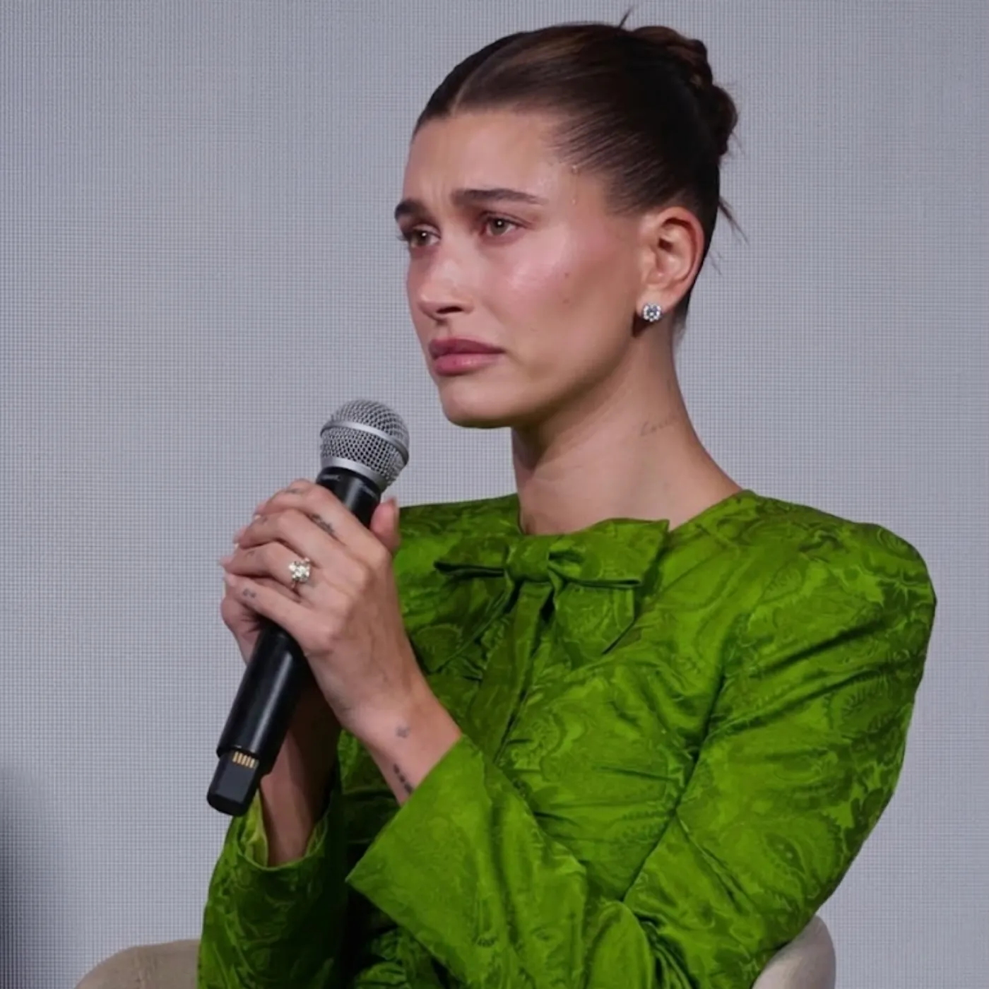 image_69f2099a7c4ab “We’re living under suffocating pressure…” — Hailey Bieber opens up about the underlying tensions with Justin Bieber