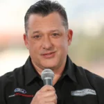 Tony Stewart’s Resilient Comeback: Defying Skeptics at 54