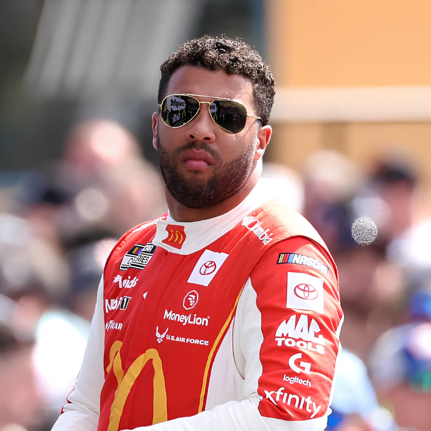 image_6a23a1a16cbe6 “He Must Be Severely Punished...” — Kevin Harvick Blasts Bubba Wallace