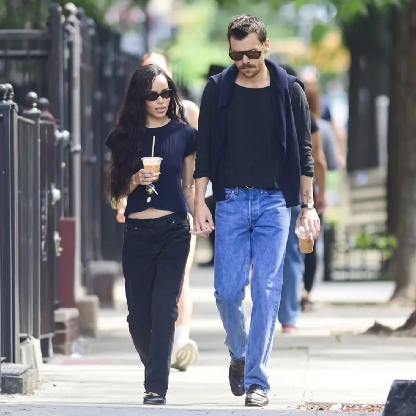 image_6a267f78b449d Harry Styles Angrily Exposes Zoë Kravitz’s "Pre-Wedding Vote" Scheme