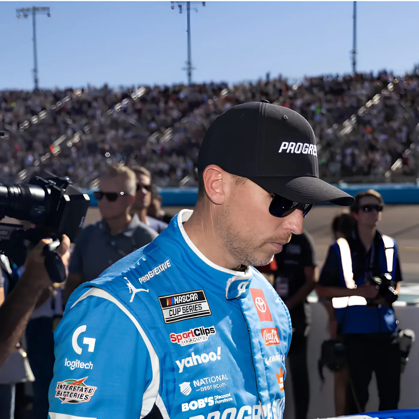 image_6a2683ea12975 Denny Hamlin’s Record-Breaking Moment and the Secret Promise to Kyle Busch